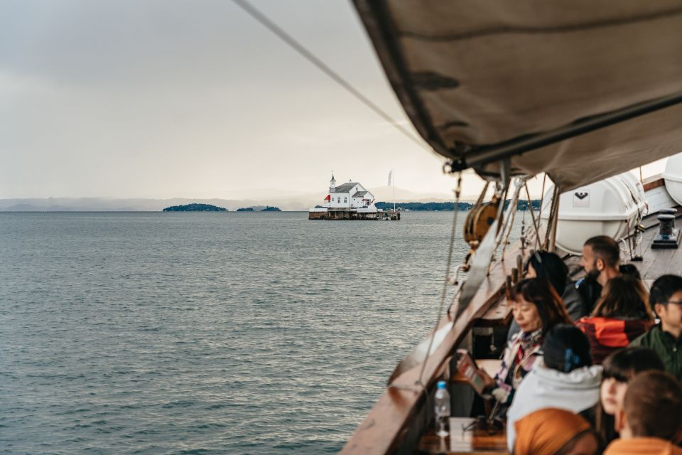 Oslo: Fjord Evening Cruise With Shrimp Buffet - Meeting Point