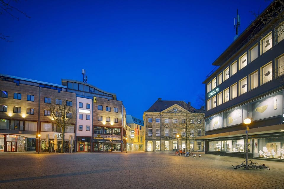 Osnabrück Private Guided Walking Tour - Booking Information