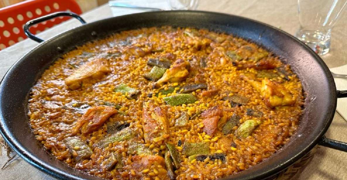 Paella Cooking Experience Near the Center of Valencia - Participant Details