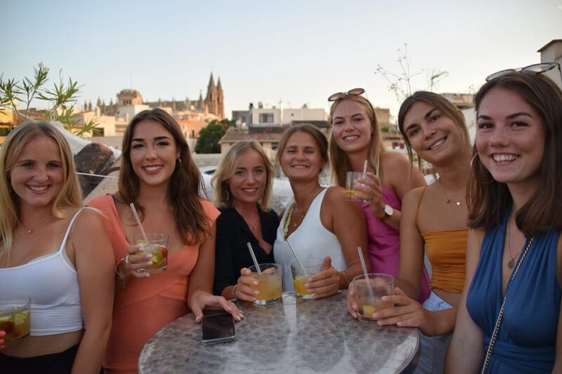 Paella Over Palma - Beverages and Preparation