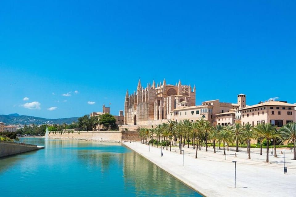 Palma De Mallorca: Private Custom Tour With a Local Guide - Participant Details