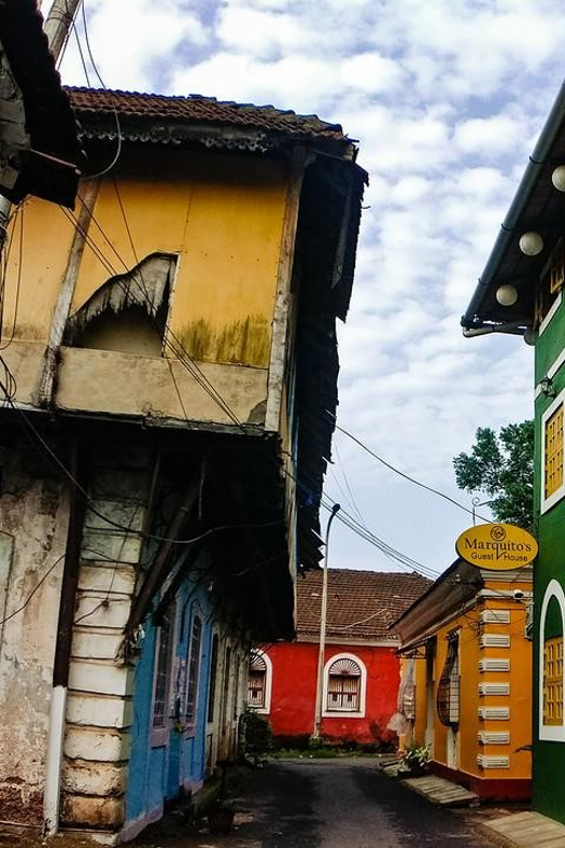 Panaji: Heritage Walking Tour in Fontainhas Latin Quarter - Meeting Point Details