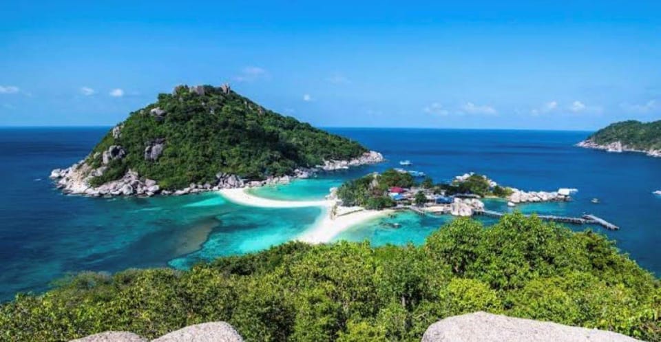 **Paradise Adventure: Escape to Koh Tao From Samui** - Delectable Meals