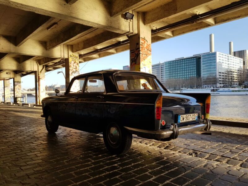 Paris: 1-Hour Tour in a Vintage Car - Tour Inclusions