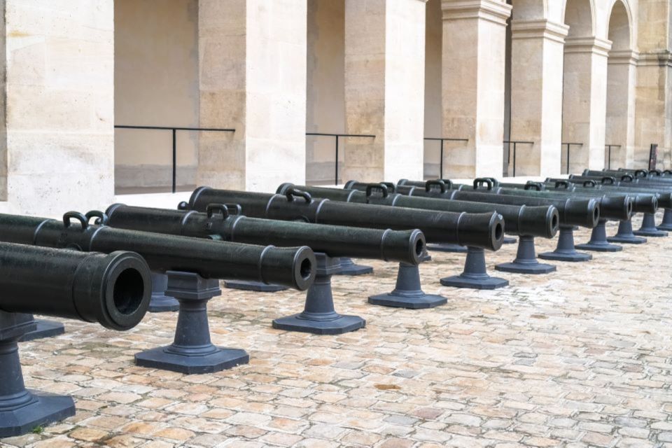 Paris: Army Museum Ticket and Seine River Cruise Combo - Transportation and Accessibility