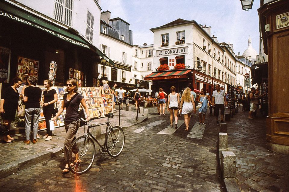 Paris: Private Customized Tour With a Local Guide - Participants and Age Policy