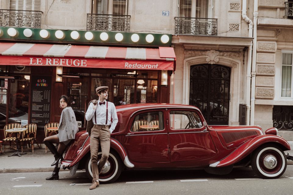 Paris: Private Guided City Tour in a Traction Avant or DS 21 - Unique Vehicle Experience