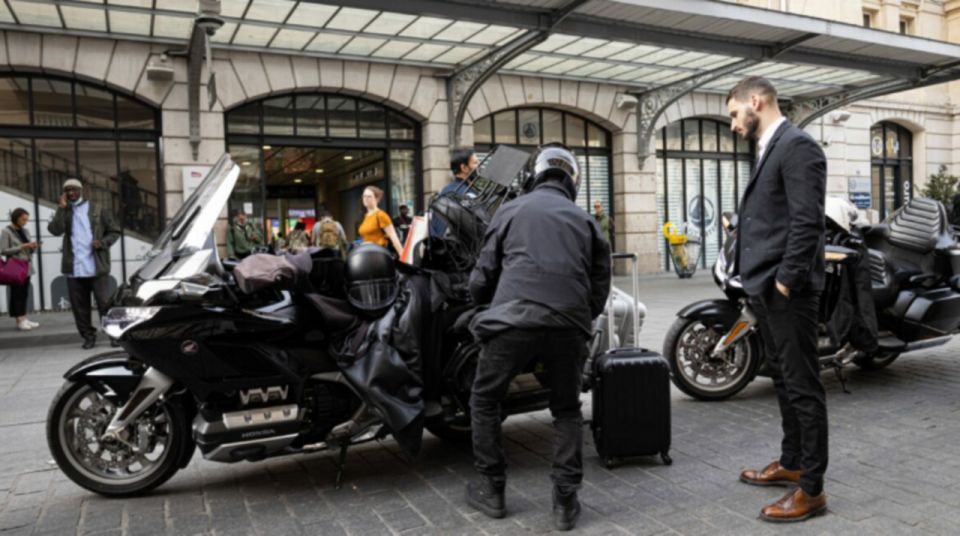 Paris: Private Motorcycle Taxi From Beauvais Airport to Paris - Baggage Allowance Explained