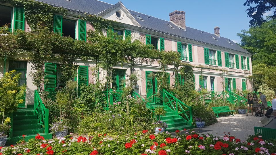 Paris to Giverny Private Tour Monet Gardens House - Itinerary Details