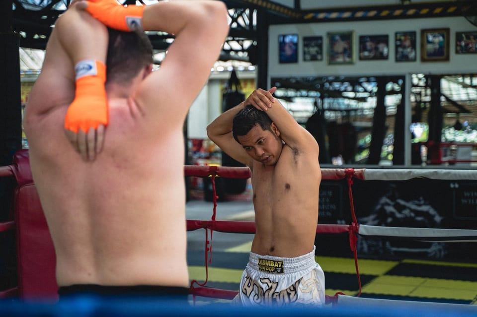 Pattaya: Muay Thai Boxing Introduction Class for Beginners - Personalization and Instruction