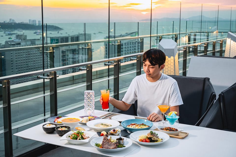 Pattaya: The Sky 32 at Grande CentrePoint Hotel - Exclusive Dining Packages and Value