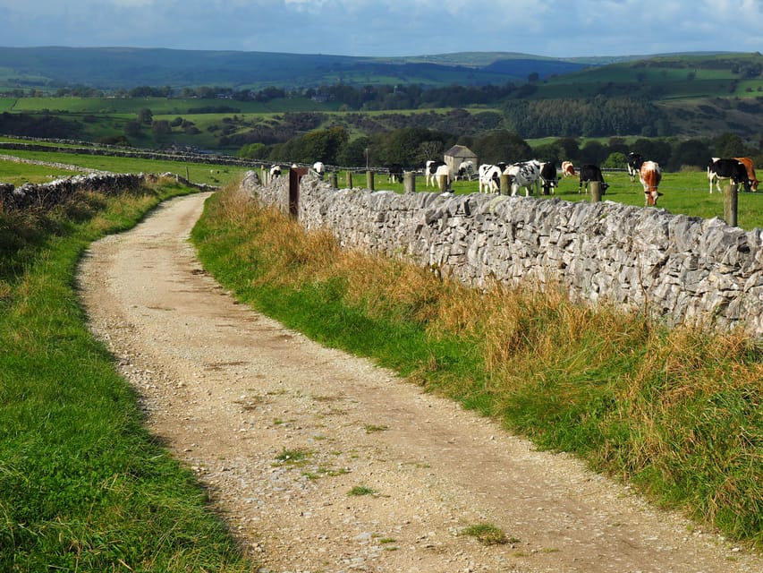 Peak District Highlights Ebike Tour - Ride Latest High-Specification Ebikes