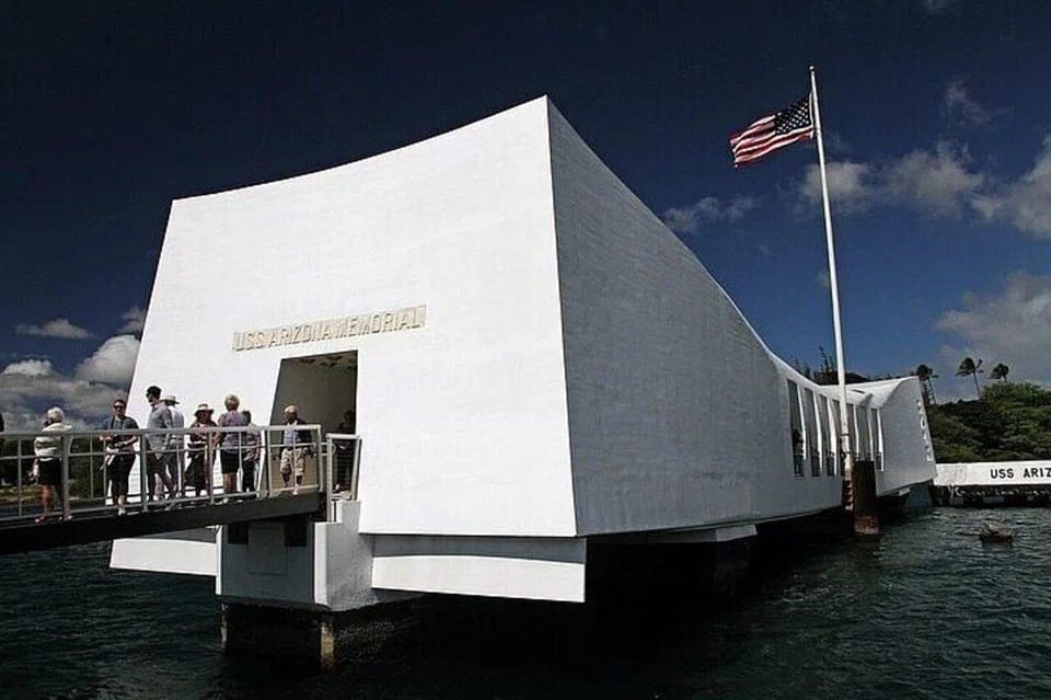 Pearl Harbor USS Arizona Memorial & Battleship Missouri - Tour Inclusions and Exclusions