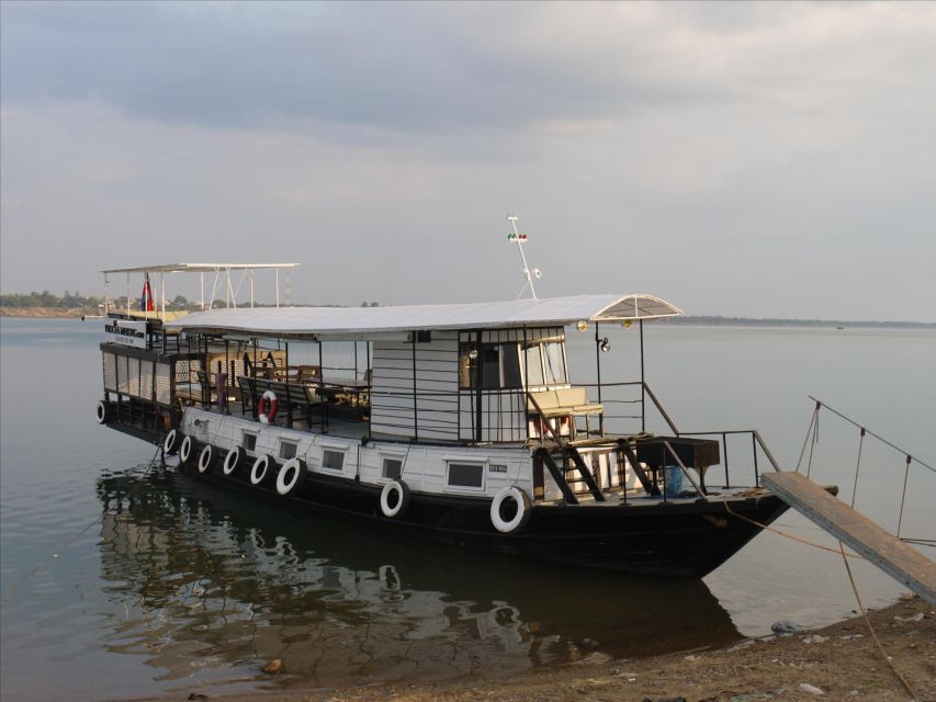 Phnom Penh Dinner Cruise - Accessibility Options