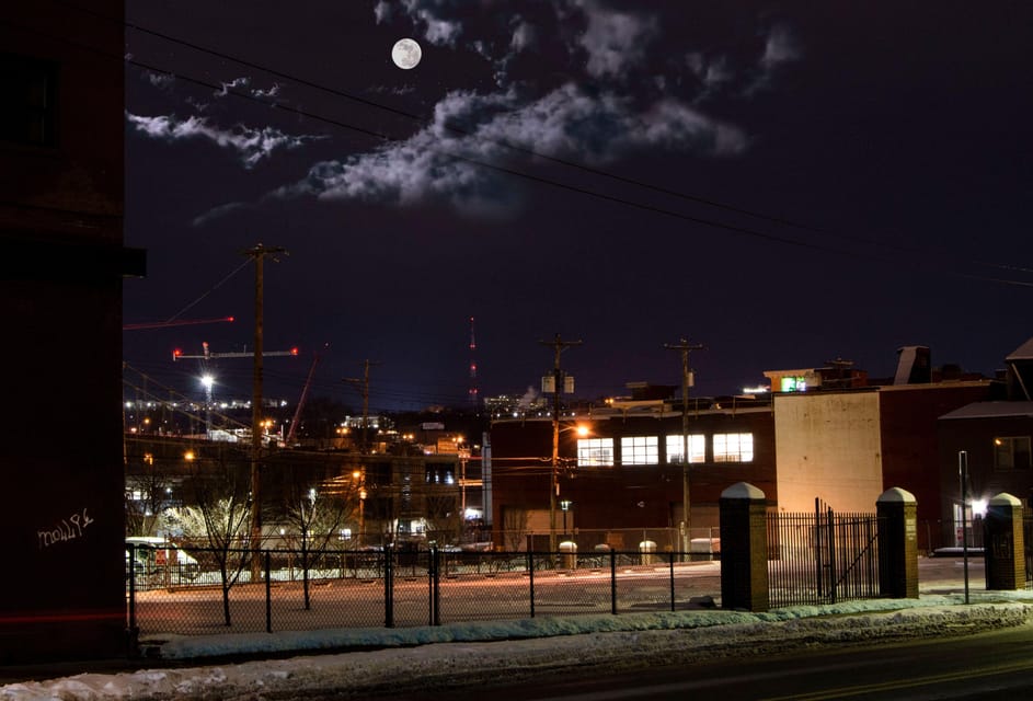 Pittsburgh: Sinister Shadows of Steel City Ghost Tour - Exploring Haunted Landmarks