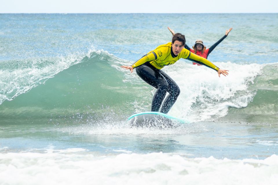 Playa Del Inglés: Surfing Class for Beginners - Inclusions