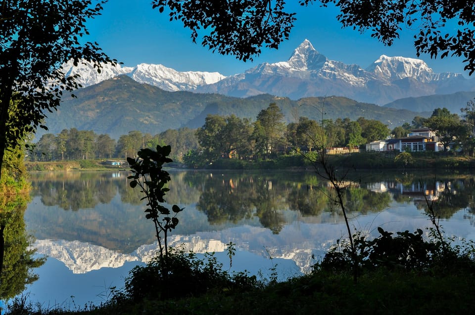 Pokhara: Guided Evening Walking Tour in Lakeside - Meeting Point Details