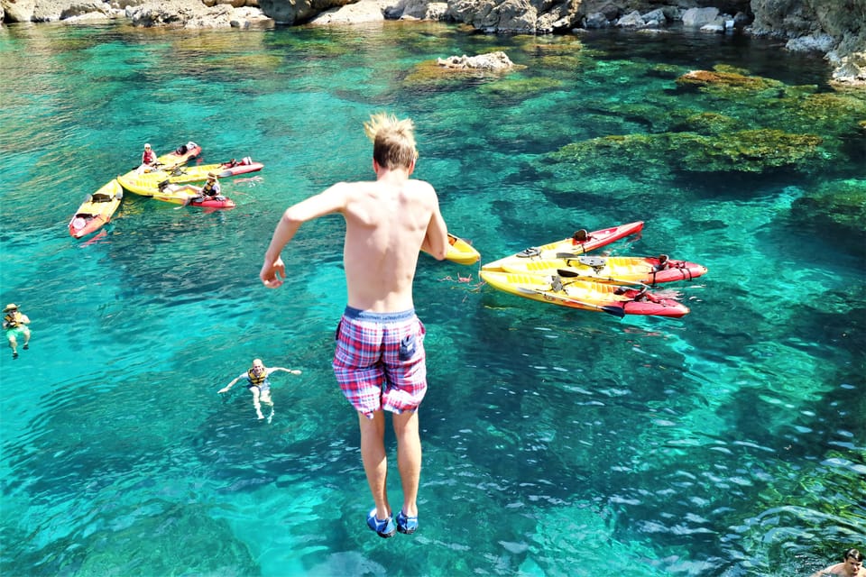 Pollença: Kayak Discovery – Snorkeling and Caves - Included Equipment