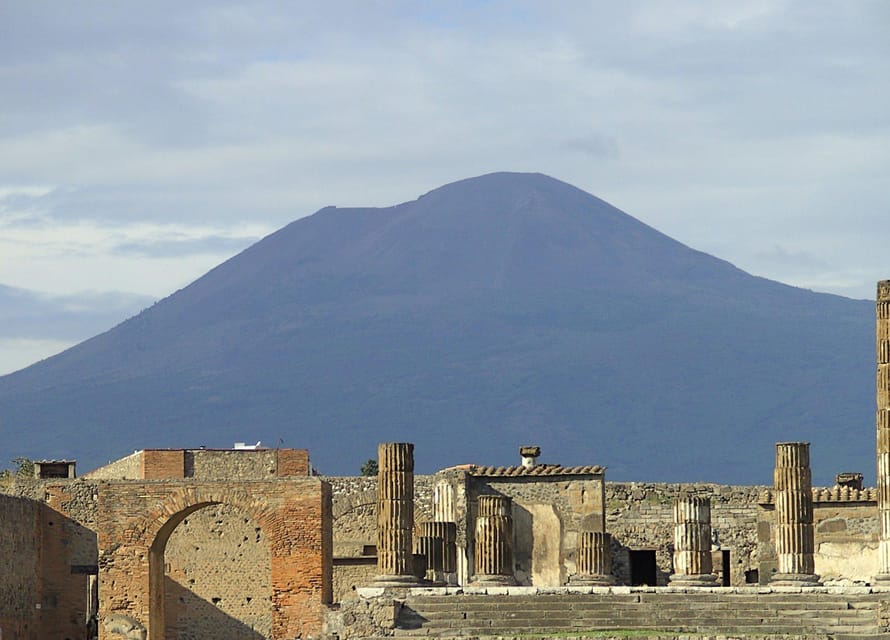 Pompeii Ruins & Vesuvius Winery From Sorrento or Positano - Exploring Pompeii Ruins