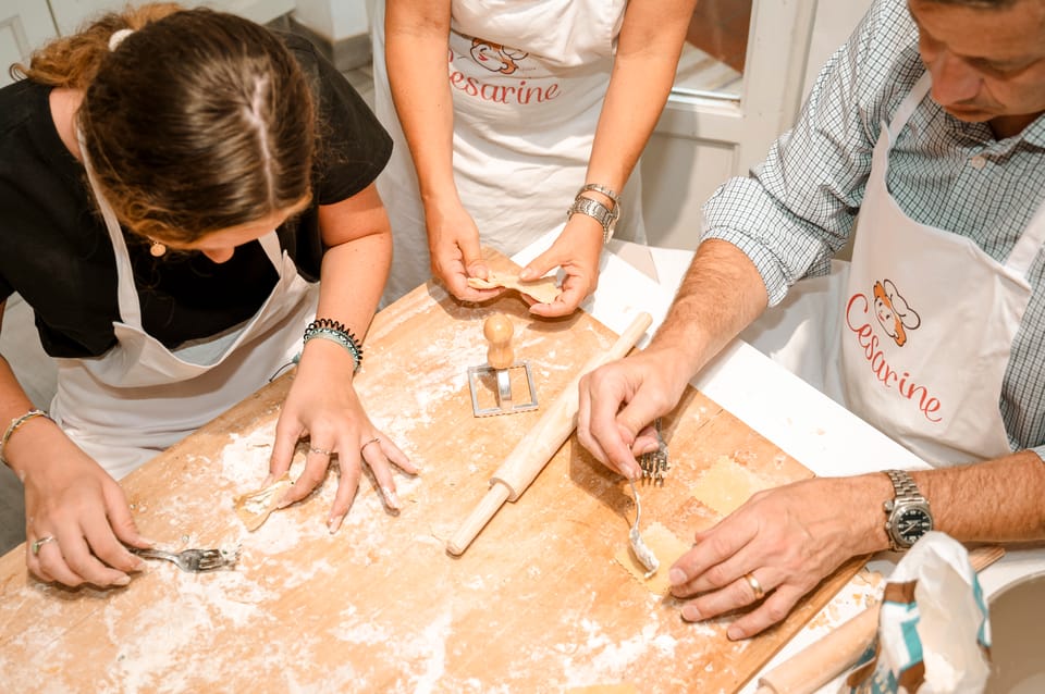 Positano: Market, Cooking Class & Meal at a Locals Home - Participant Age Guidelines