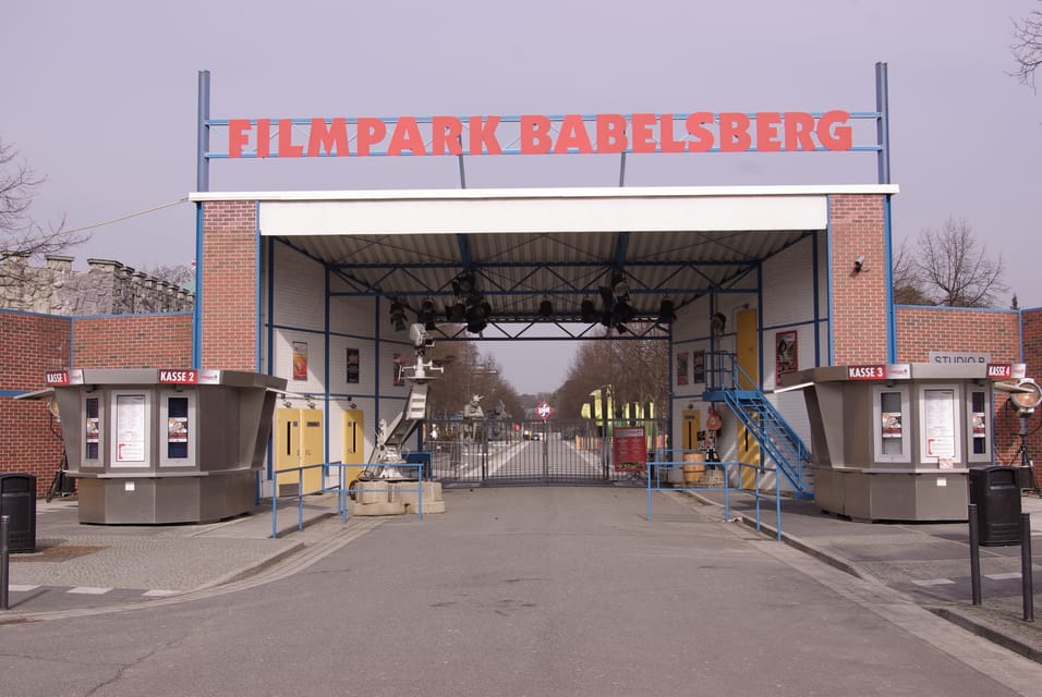 Potsdam-Babelsberg: 5-Hour Tour of Film History by VW Bus - Logistics and Accessibility