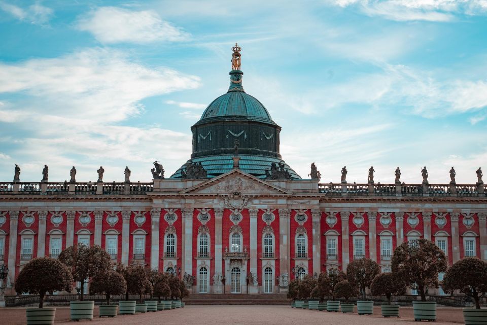 Potsdam: Private Exclusive History Tour With a Local Expert - Meeting Point and Important Information