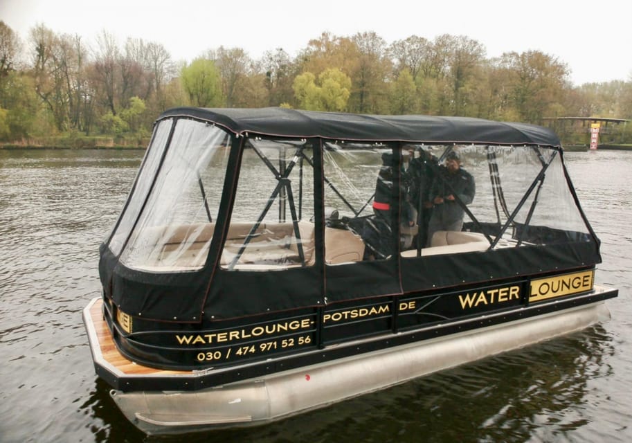 Potsdam: Rent a License-Free Boat for up to 12 PAX - On-board Features and Amenities