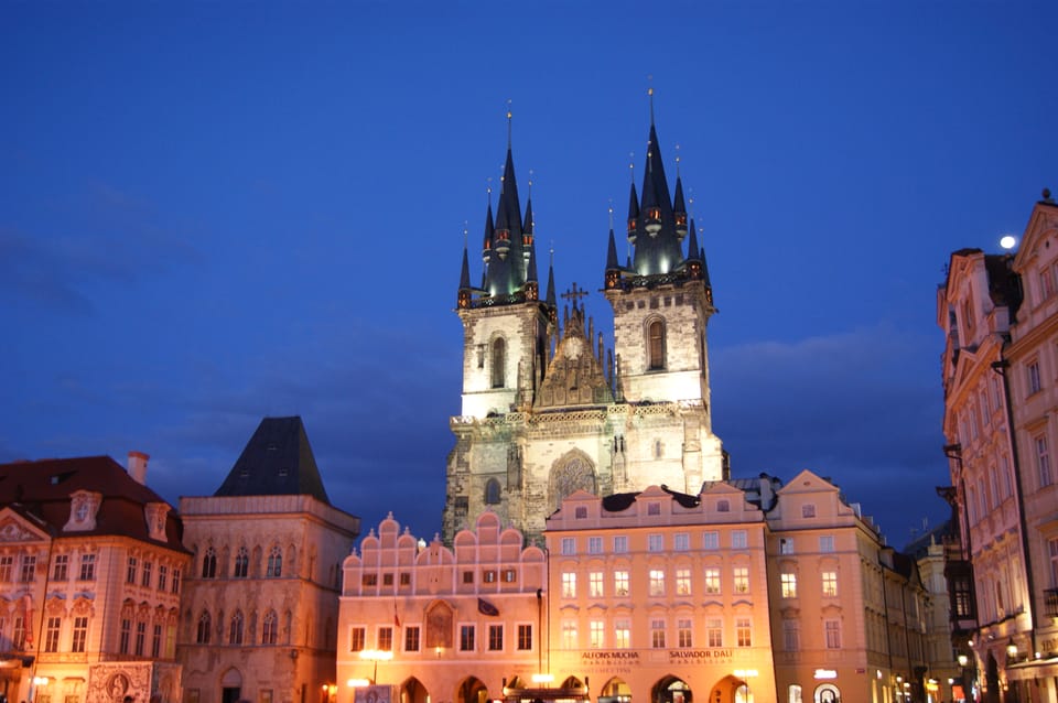 Prague: 2-Hours Guided Electric City Bike Tour - Important Information