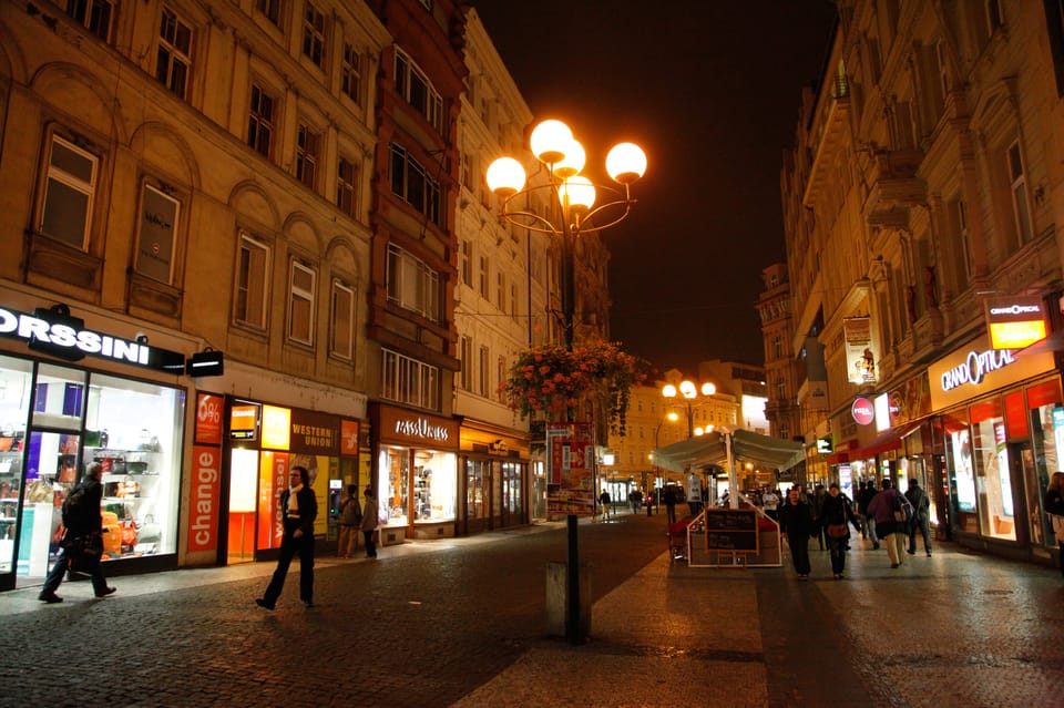 Prague Night Tour - Tour Inclusions