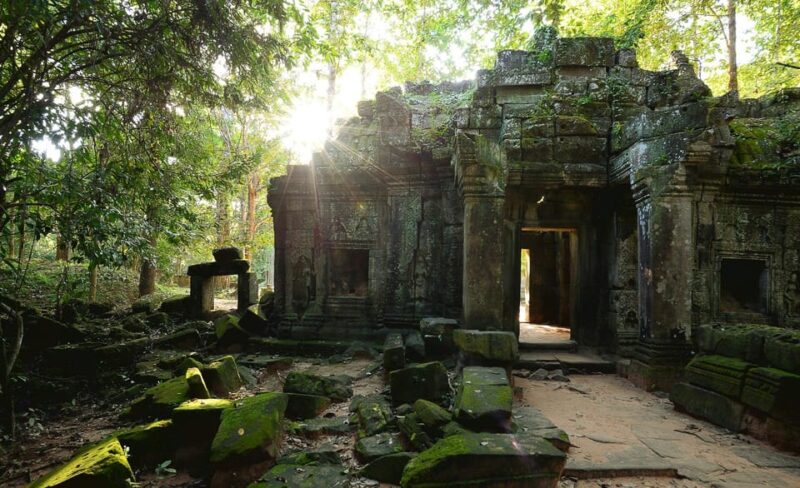 Private Angkor Park Guided Tour (Must-Visit Temples) - Transportation and Pickup Details