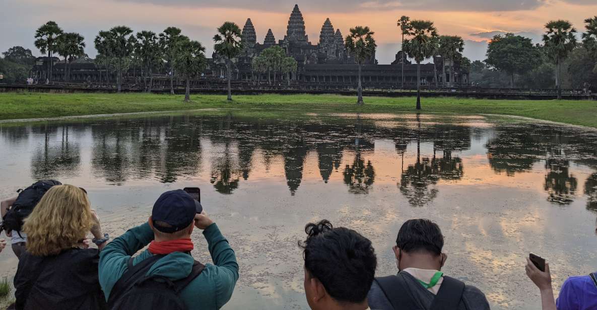 Private Angkor Wat Sunrise Small Tour - Important Information