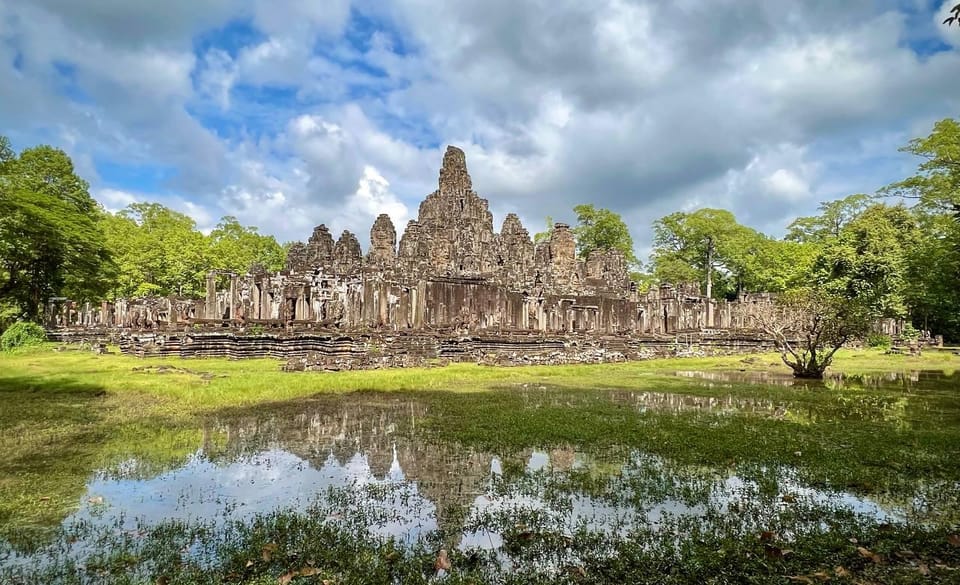 Private Angkor Wat Tour With Free Airport Pickup or Transfer - Inclusions and Exclusions