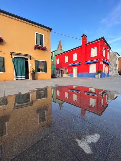 Private Boat Tour to Murano, Burano With Local Real Guide - Meeting Point Details