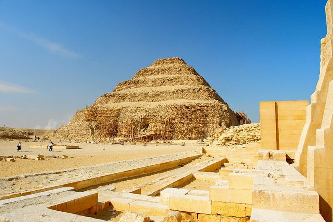 Private Day Tour To Giza Pyramids, Memphis and Sakkara - Great Pyramid of Cheops