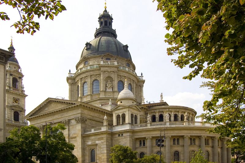 Private Day Trip to Budapest From Vienna - Inclusions and Exclusions