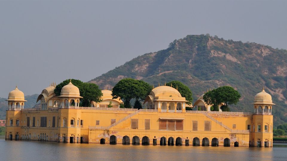 Private Golden Triangle Trip From Delhi, Agra, Jaipur 3D/2N - Dining Experiences