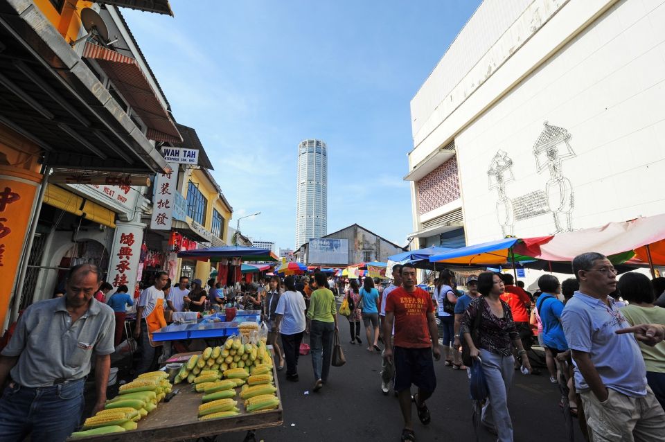 Private Half Day Penang Tasty Local Street Food Tour - Beverages Offered