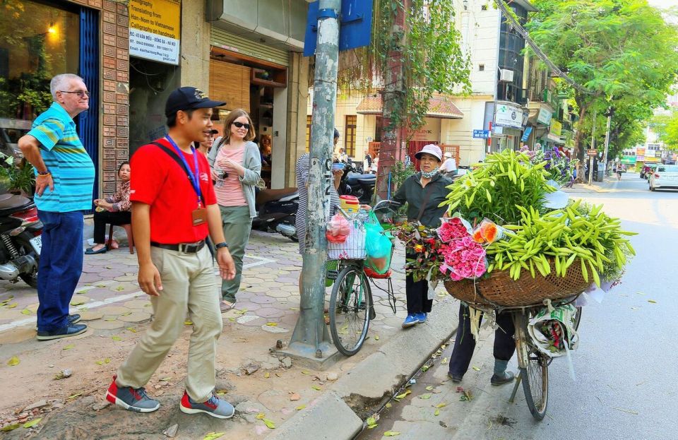 Private Hanoi: Crowd-free Morning Highlights of the City - St. Josephs Cathedral