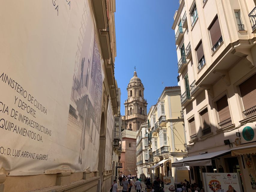 Private Málaga Walking Tour With Churros and Sweet Wine! - Customer Feedback