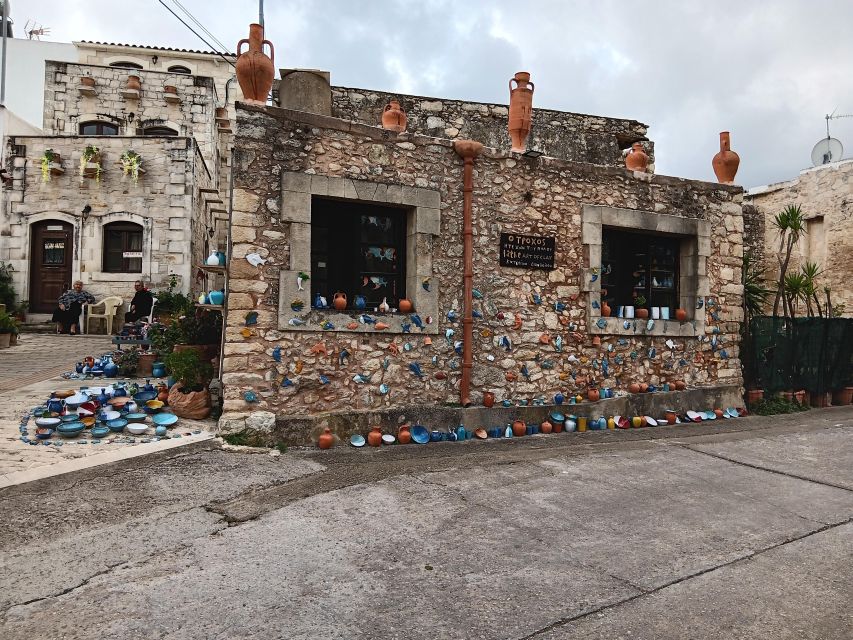 Private Rethymno Oil & Honey Tasting, Pottery at Margarites - Artisanal Engagement