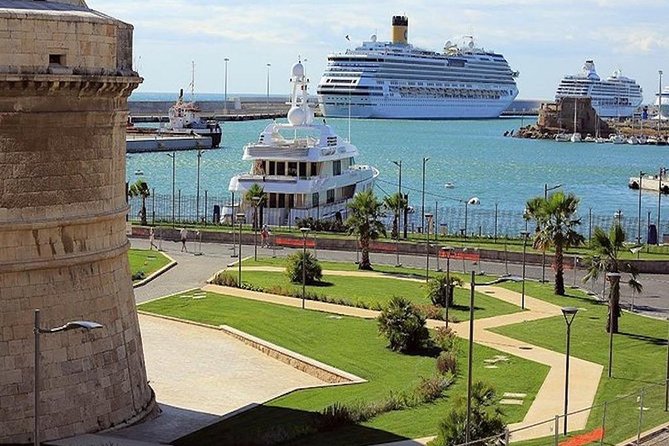 Private Shore Excursions From Civitavecchia Port: Rome Highlights and the Catacombs - Highlights and Itinerary