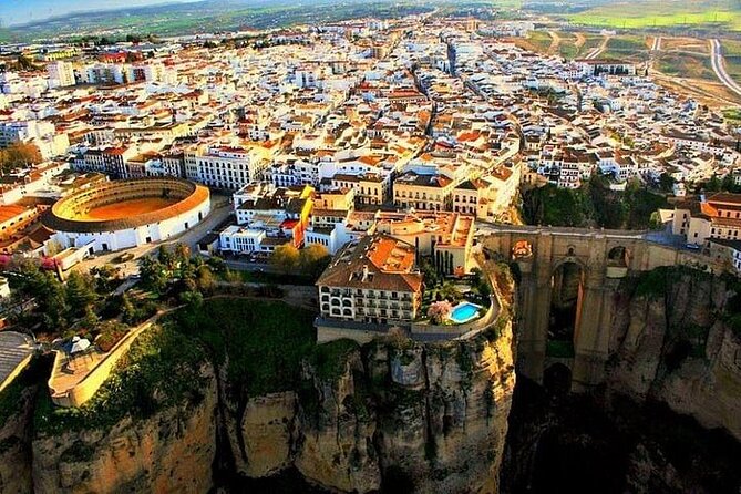 Private Tour of Ronda and Setenil De Las Bodegas - Independent Exploration Option