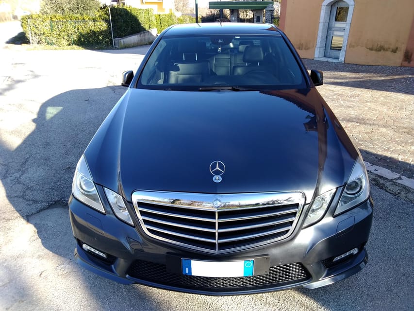 Private Transfer From Naples Apt/Train Station to Salerno - Vehicle Features