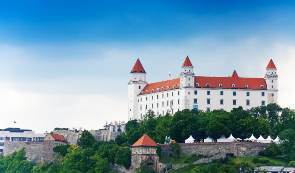 Private Transfer From Vienna to Bratislava - Benefits for Travelers