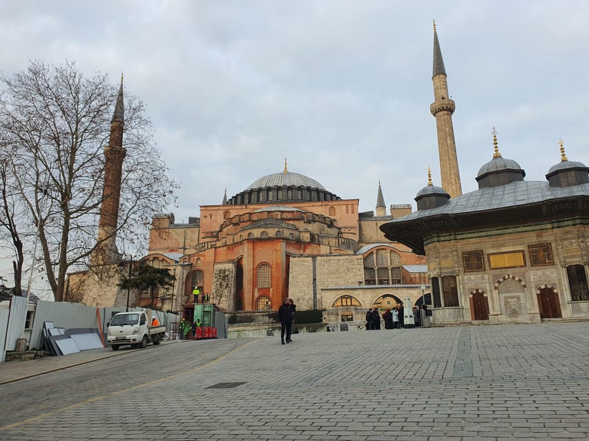 Private Walking Guiding Services in Istanbul - Tour Experience Benefits