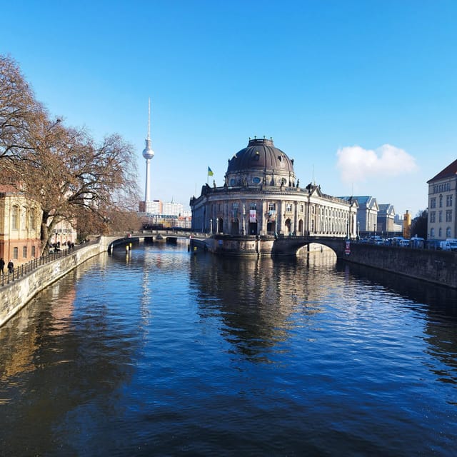 Private Walking Tour With Berlin Highlights Licensed Guide - Guide and Language