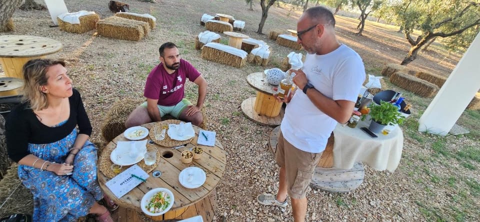 Puglia/Bari: Ebike Tour With Evo Oil Tasting - Olive Oil Education and Tasting