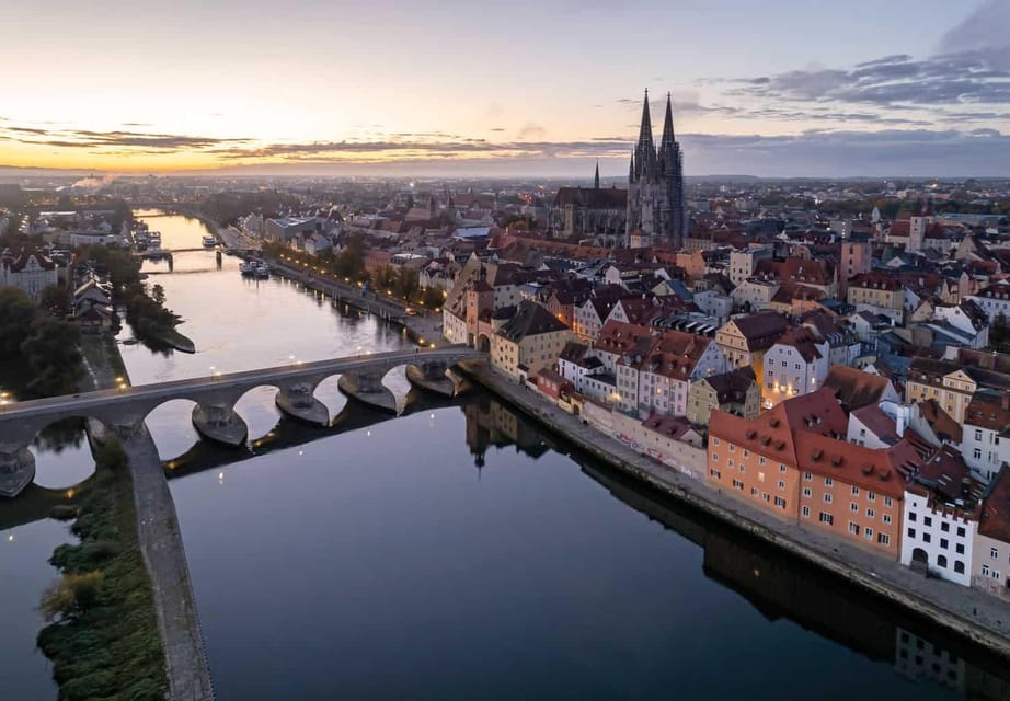 Regensburg: Old Town of Regensburg With Stadtamhof - Tracing Regensburgs Historic Development