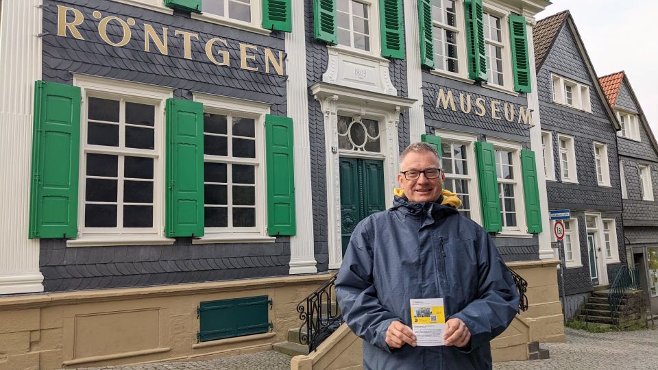 Remscheid-Lennep: Self-guided Old Town Walk - Booking Process