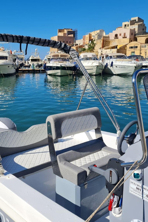 Rent a Full Day Boat in September  Castellammare Del Golfo Q20 - Coastal Attractions